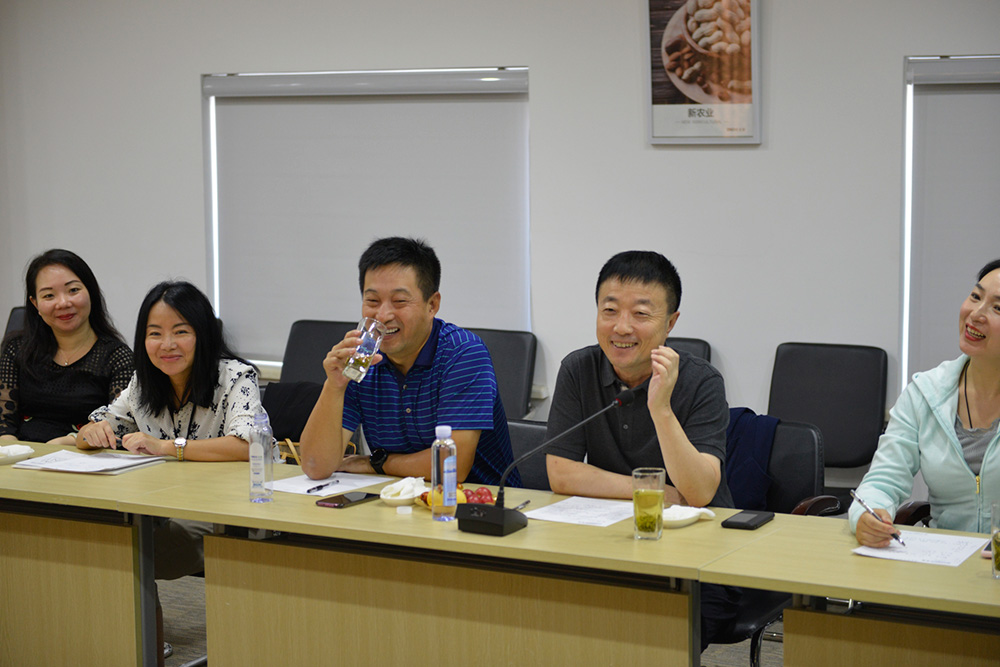 “智聯(lián)清華、并肩同行” ——清華經(jīng)管學(xué)院EMBA遼寧校友會走進(jìn)正業(yè)集團(tuán)(圖2)