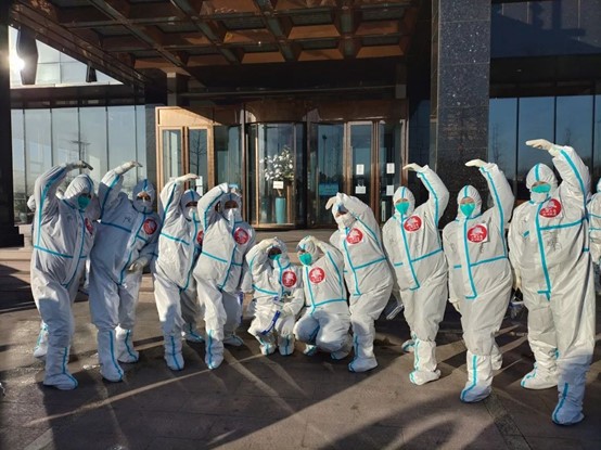 戰(zhàn)疫一線|6萬人次，市二院核酸采樣醫(yī)療隊支援綏中的第24天！(圖11)