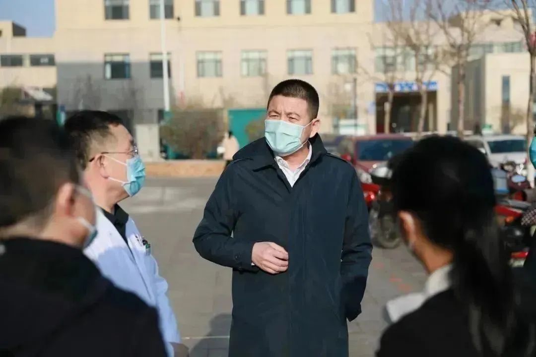 龍港區(qū)人大、區(qū)政府領(lǐng)導一行視察調(diào)研龍港國際醫(yī)療健康產(chǎn)業(yè)園(圖1)