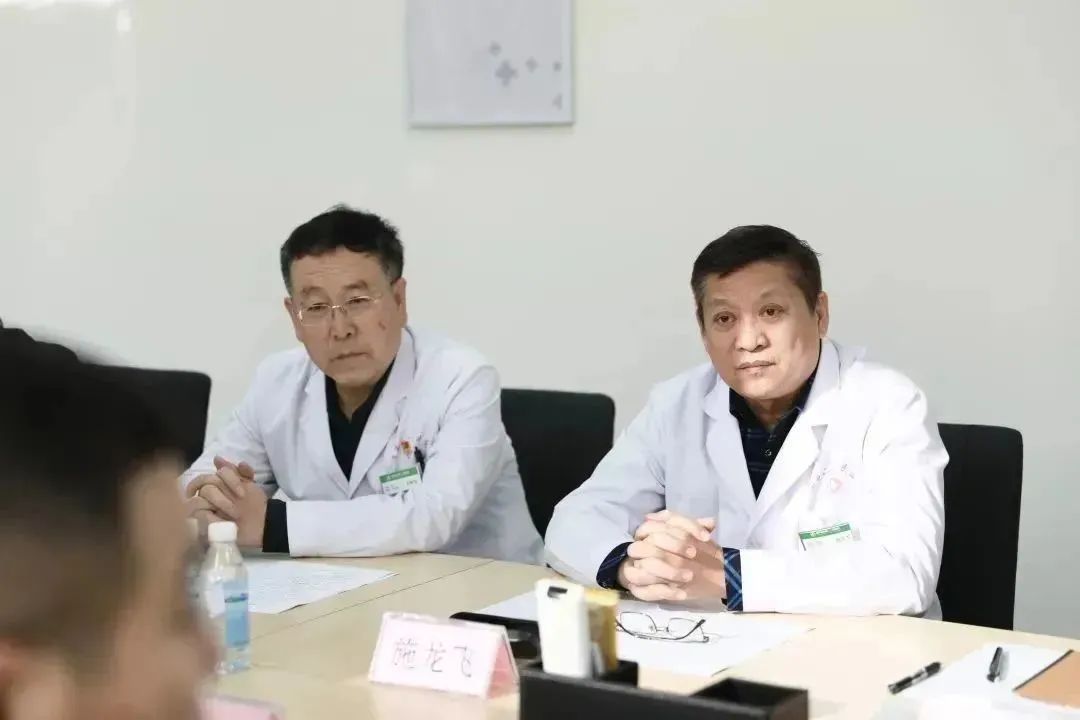 龍港區(qū)人大、區(qū)政府領(lǐng)導一行視察調(diào)研龍港國際醫(yī)療健康產(chǎn)業(yè)園(圖15)