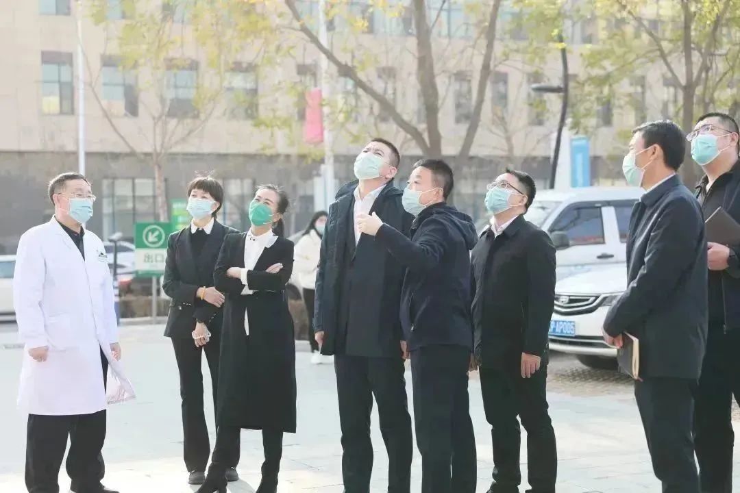 龍港區(qū)人大、區(qū)政府領(lǐng)導一行視察調(diào)研龍港國際醫(yī)療健康產(chǎn)業(yè)園(圖16)