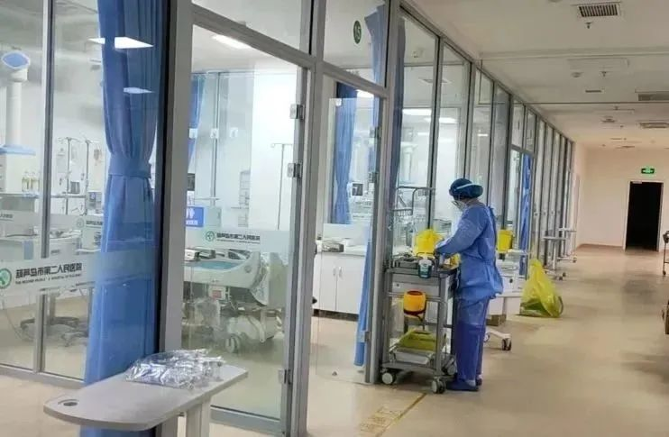 人民醫(yī)院為人民，市二院舉全院之力保障醫(yī)療救治，牢守生命防線！(圖11)